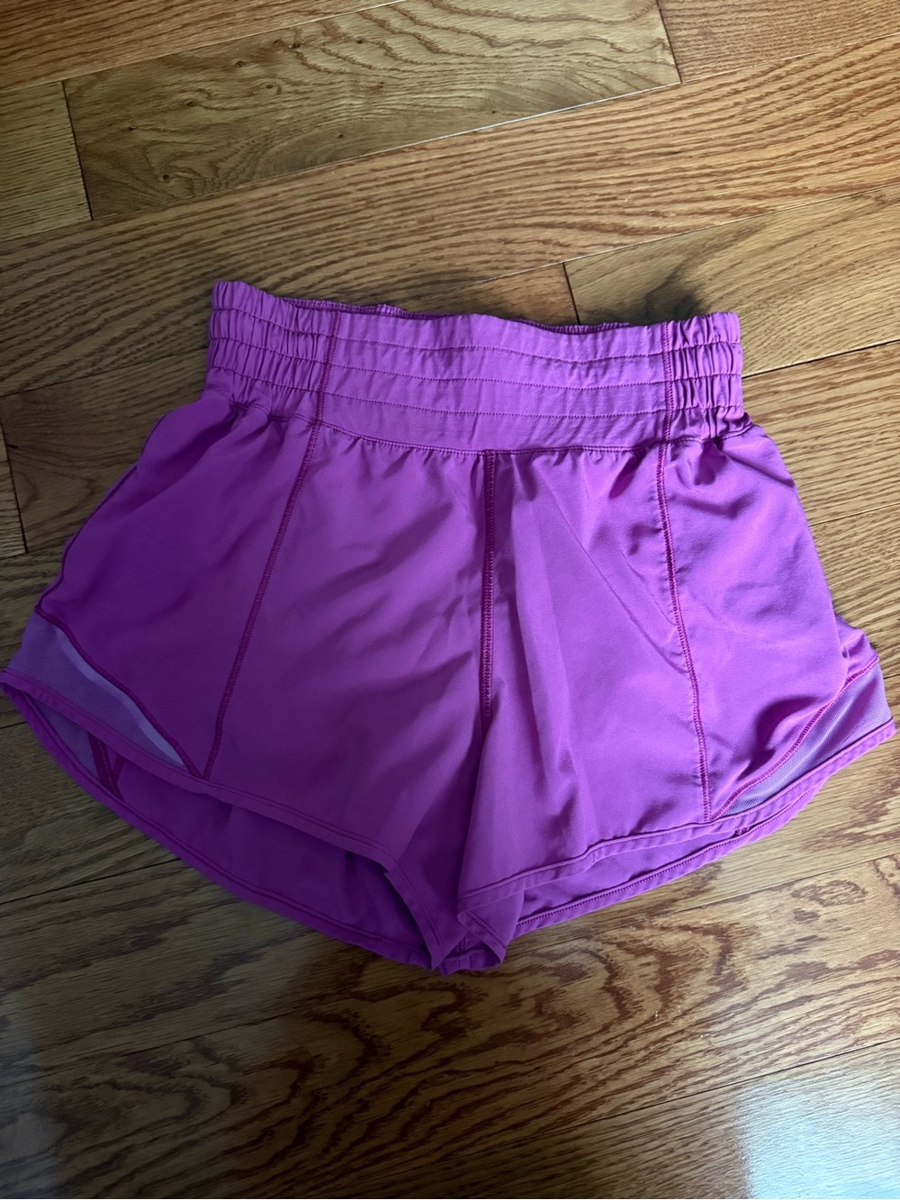 Lululemon hotty hot shorts